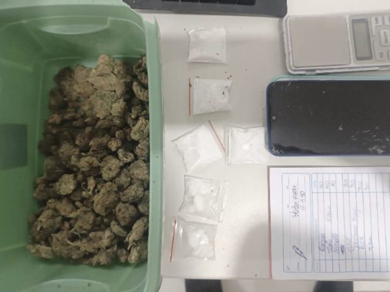 33C8911D-6A00-4AF8-BF1C-C460F2CF1BD3