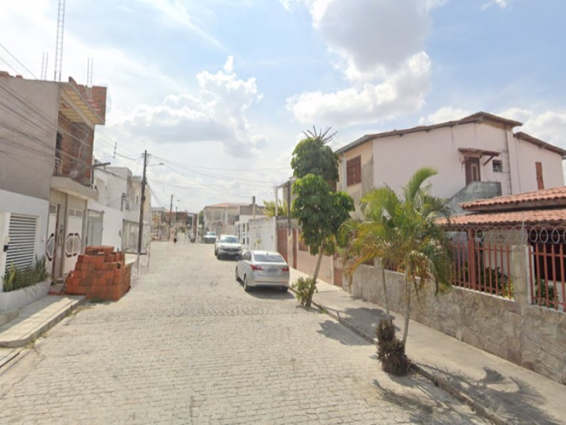 3B6DF1B8-BE5D-4FD9-819A-3BC18D50060D