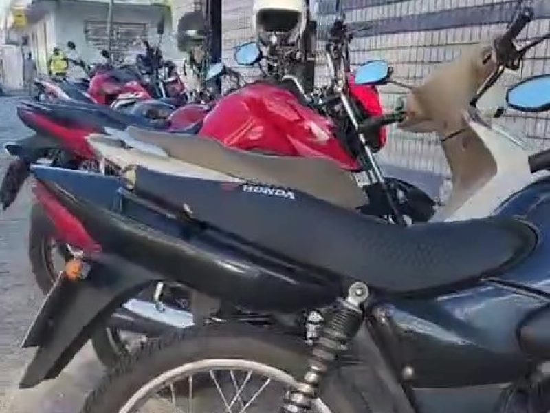 AQP8vZAQWZzZne2c1SrZVOnJq9iL-roSAx7TcwEcpBMSXlgeuADlW7rLEdE-3S0eLl2XcDsByZM8OSXAmcsRnHoQhYUD_VgVe48XtKlPDQGJkw - frame at 0m4s