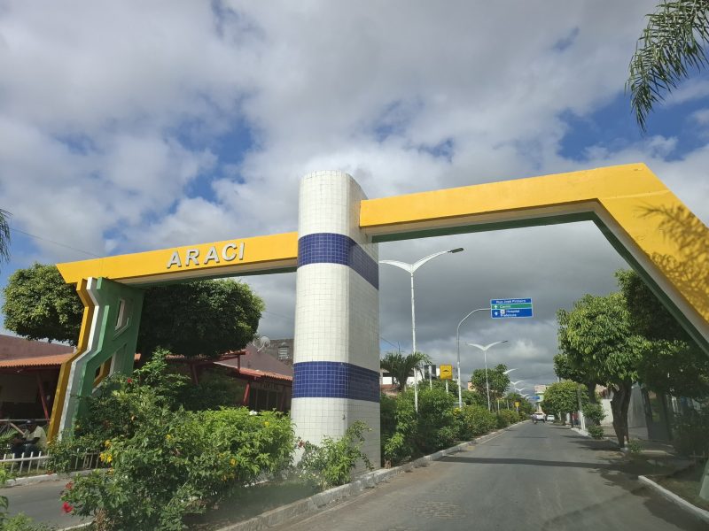 ARACI ENTRADA DA CIDADE (1)