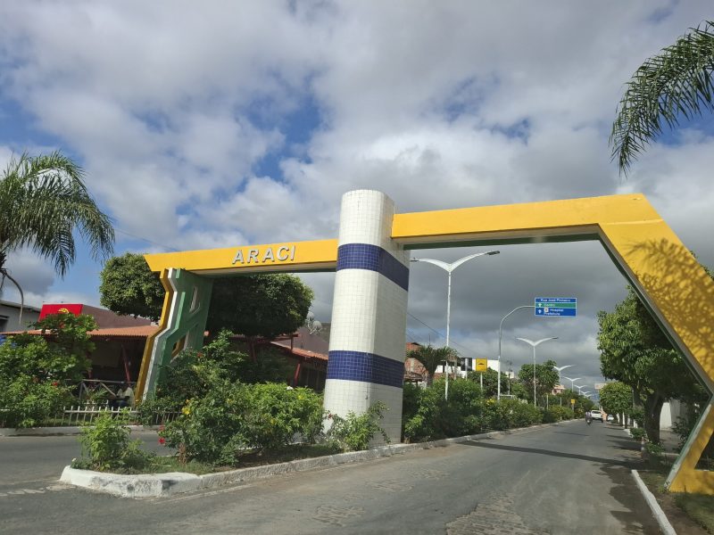ARACI ENTRADA DA CIDADE (2)