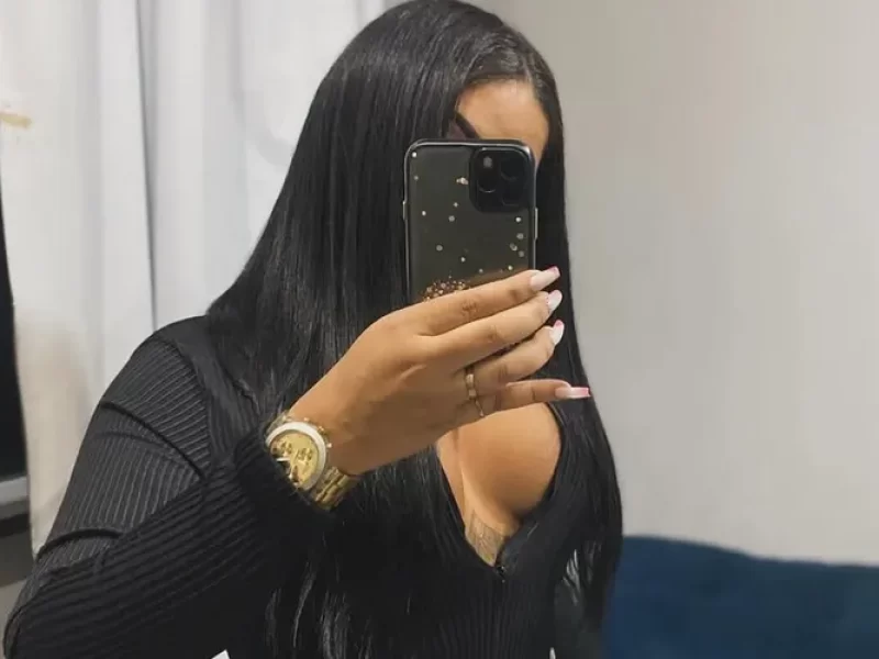 Blogueira-e-morta-pelo-CV-com-mais-de-20-tiros-em-0128635100202505141310-ScaleOutside-1