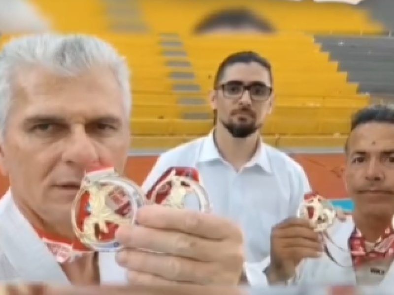 Captura de tela 2025-10-27 090157