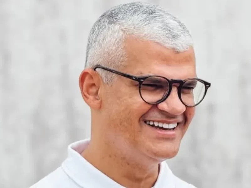 Lalaus-metem-mao-em-celular-de-vice-prefeito-de-Fe0132512500202510261002-ScaleOutside-1