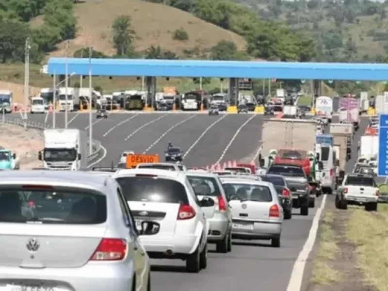 Ministro-realiza-pagamento-para-tirar-ViaBahia-das0128544900202504282312-ScaleOutside-1