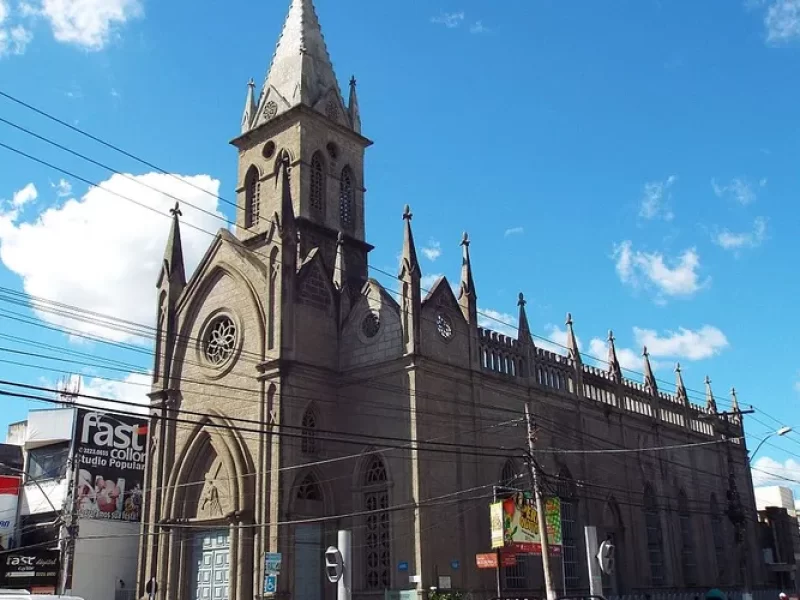 Trabalhador-morre-durante-obra-em-igreja-na-cidade0131086000202508051917-ScaleOutside-1