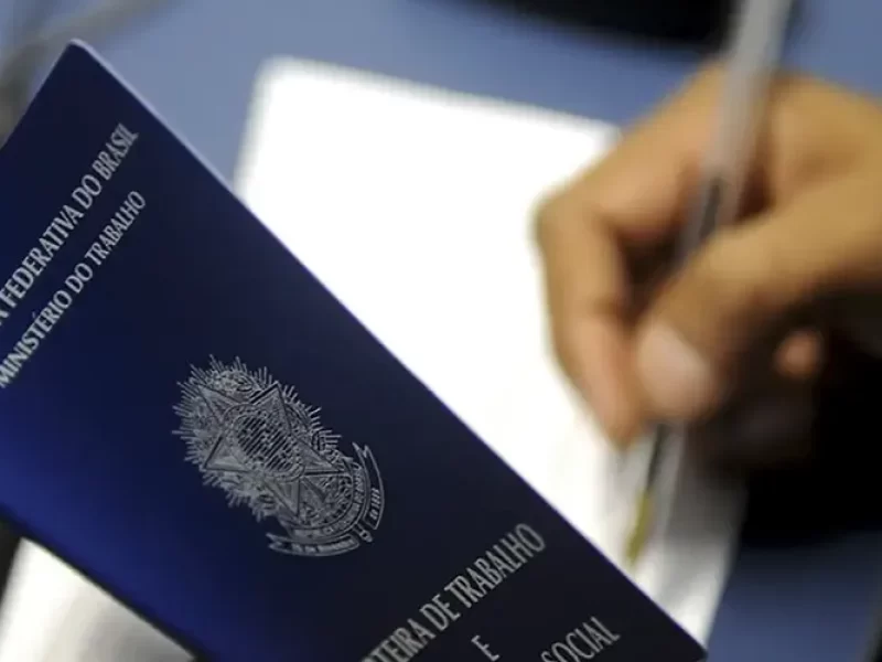 Trabalhadores-ja-podem-contratar-emprestimo-consig0128304100202503210811-ScaleOutside-1