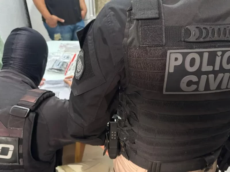 Urgente-Advogado-parceiro-de-faccao-criminosa-em-E0129899700202507010926-ScaleOutside-1