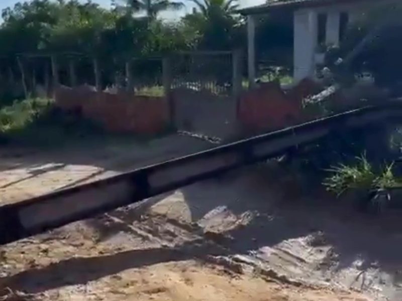 VIDEOS (1) - frame at 0m6s