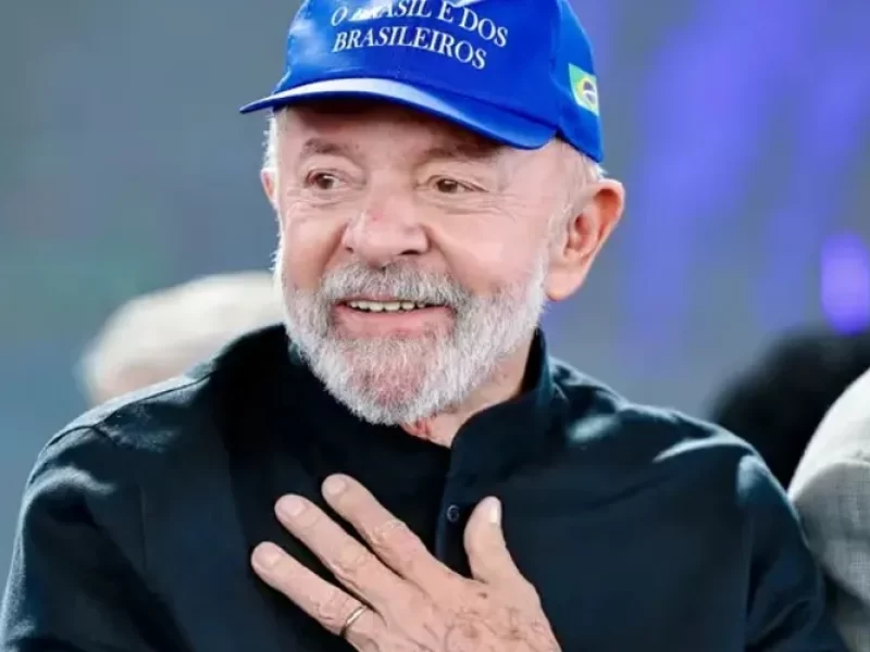 Vetado-Lula-barra-projeto-que-preve-aumento-no-num0130978700202507162115-ScaleOutside-1