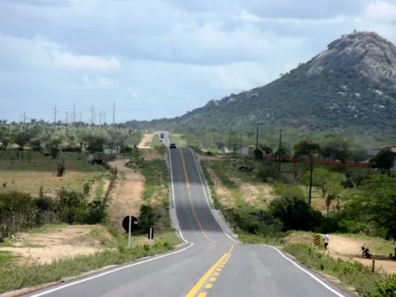 ba-120-santaluz-queimadas-foto-raimundo-mascarenhas