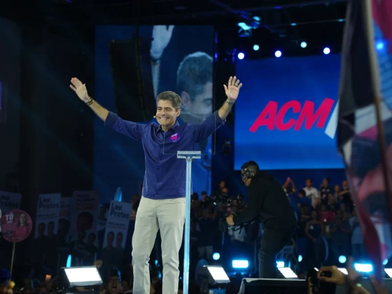 convencao-que-oficializou-candidatura-de-acm-neto-ao-governo-da-bahia-aconteceu-no-centro-de-convencoes-de-salvador-3346827-article
