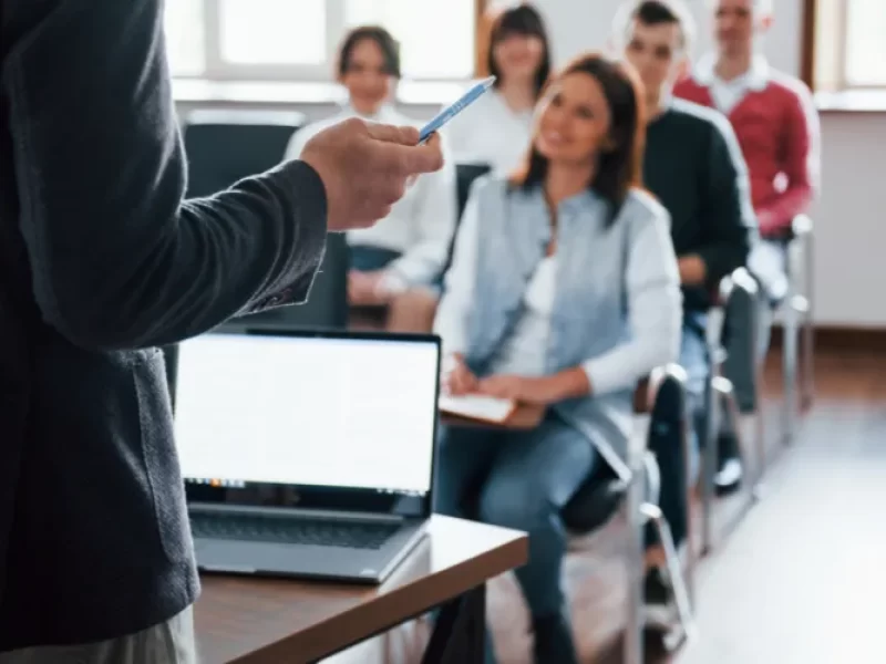 partiu-estagio-abre-mais-de-5-mil-vagas-para-unive0133094900202603111325-ScaleOutside-1