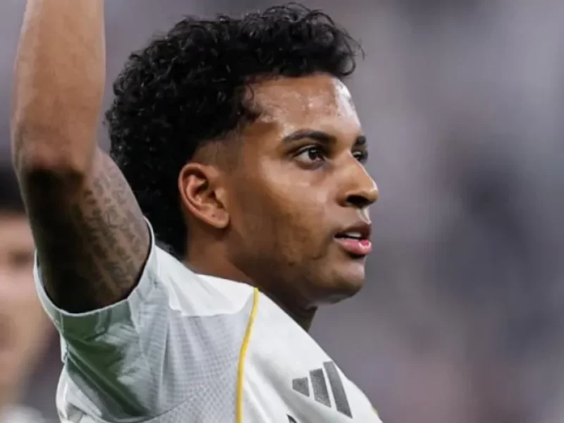 rodrygo-sofre-lesao-grave-e-esta-fora-da-copa-do-m0133066600202603031231-ScaleOutside-1