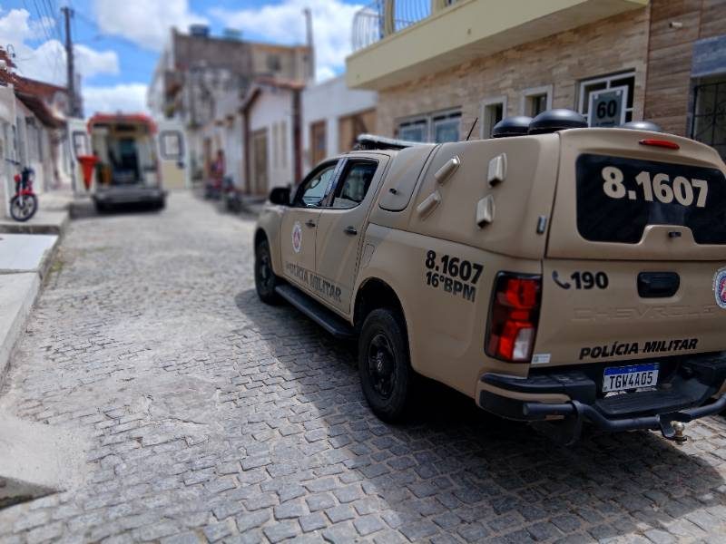 VIATURA PM POLICIA COITÉ